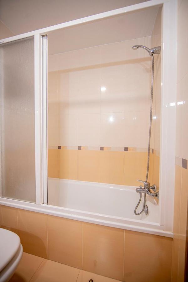 Noja Rooms О Педрусо Екстериор снимка