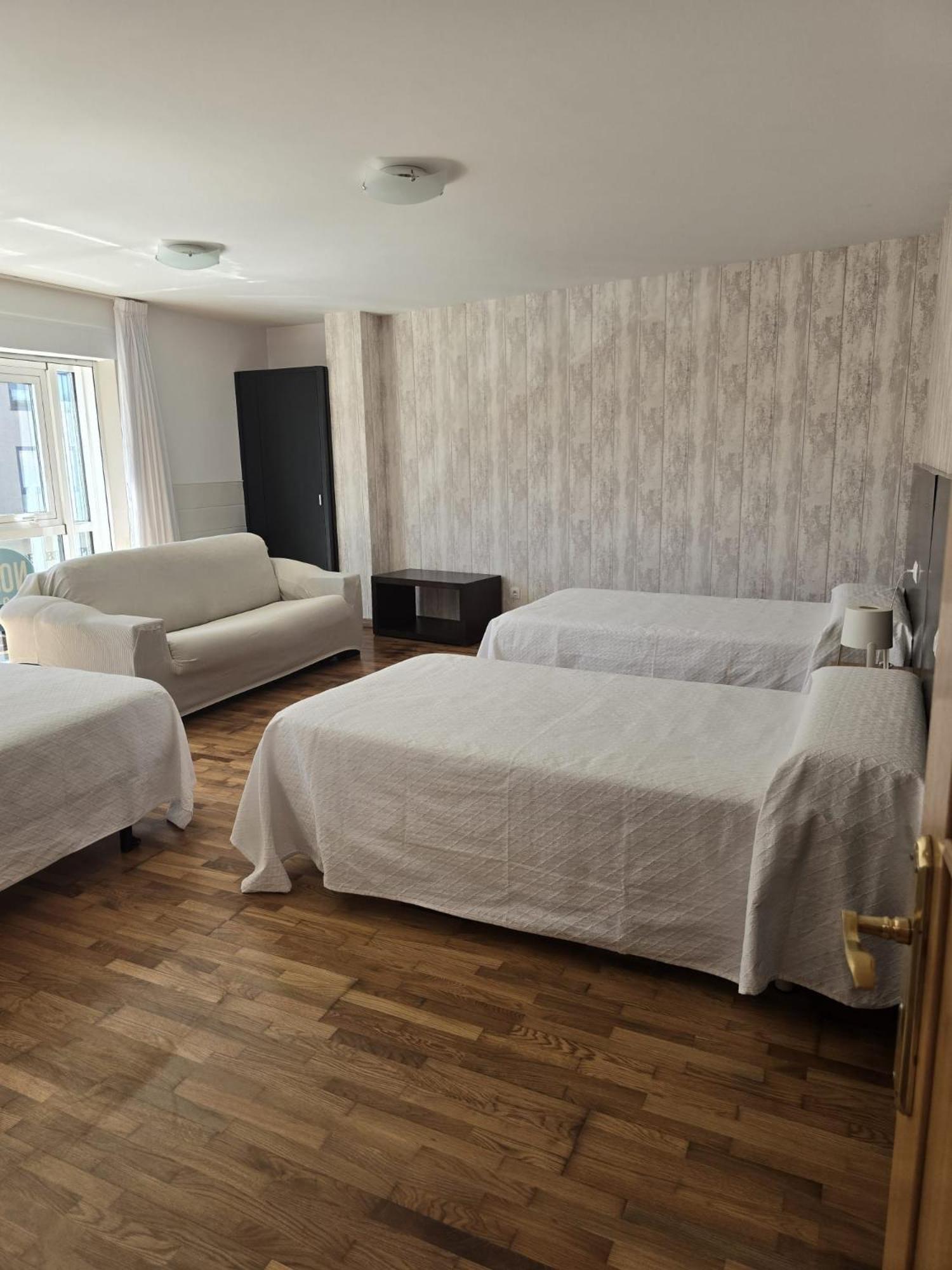 Noja Rooms О Педрусо Екстериор снимка